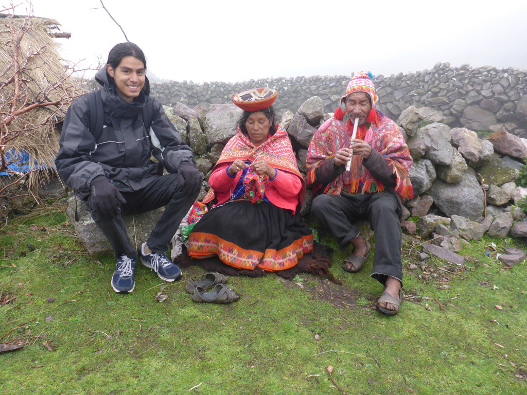 Linguistic Horizons intern, Alfredo Rios, visiting a high Andean Community.